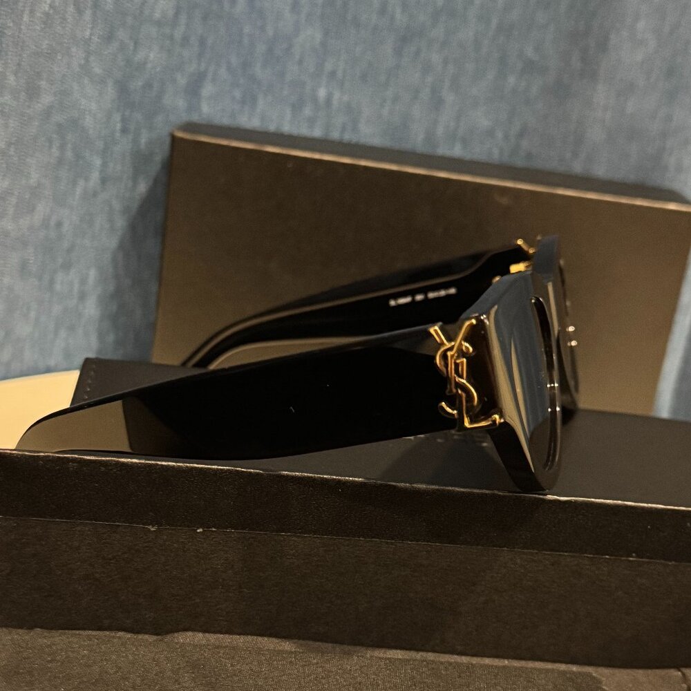 Yves Saint Laurent Black Sunglasses - Picture 12 of 13